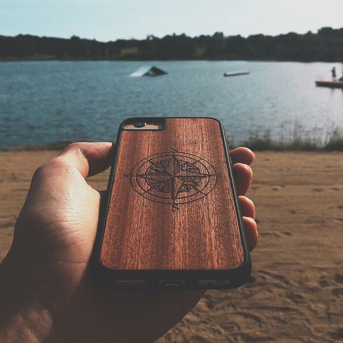 Axion unique wooden compass phone case